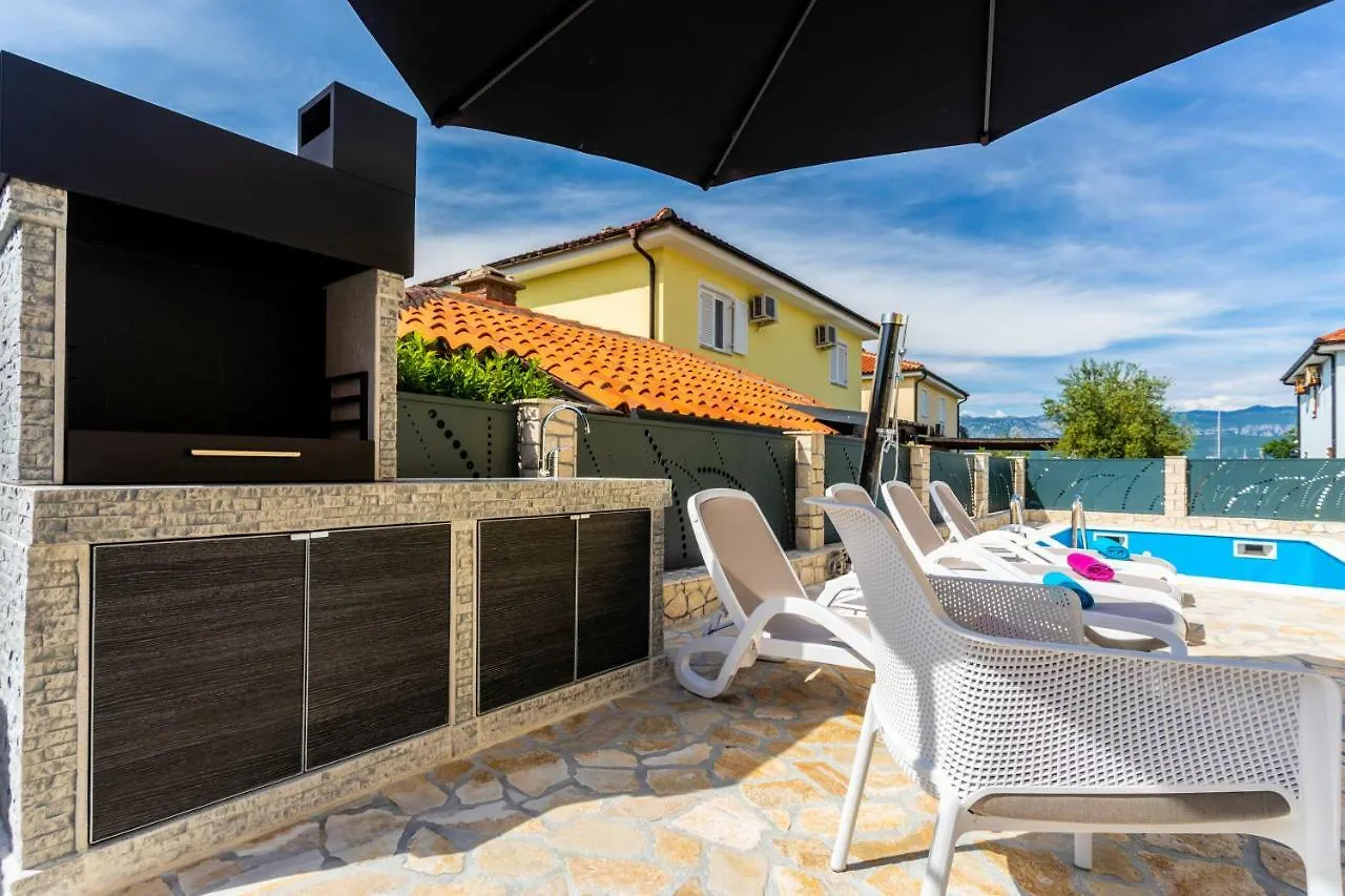 Villa Oasis Klimno Croatia