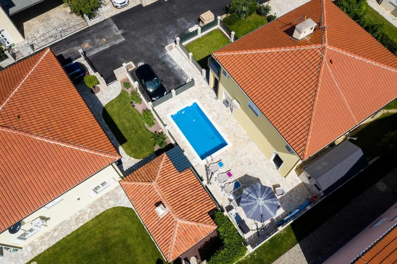 Villa Oasis Klimno Croatia